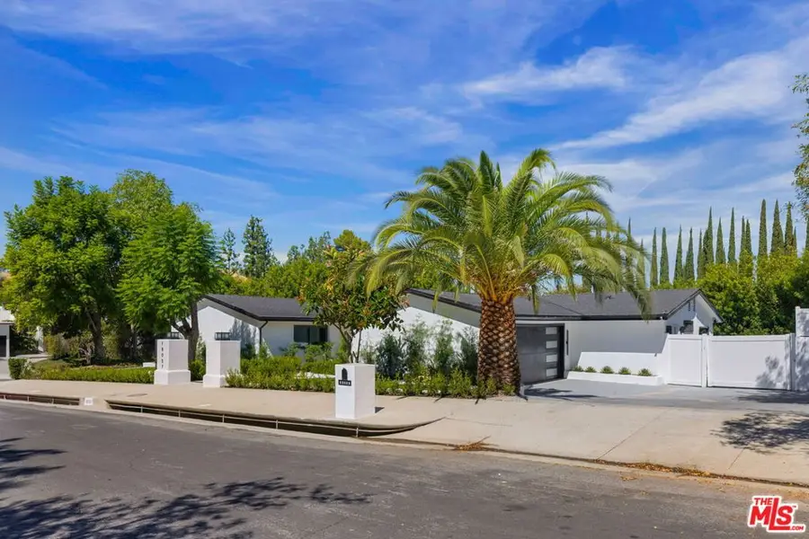 18057 Medley Drive, Encino, CA 91316 - #3