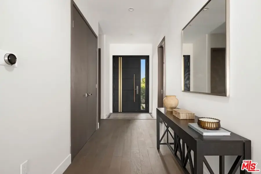647 N Stanley Avenue, Los Angeles, CA 90036 - #2