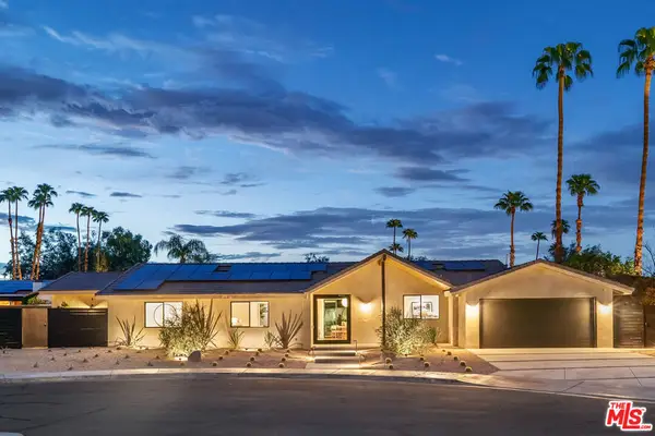 2942 E Orella Circle, Palm Springs, CA 92264