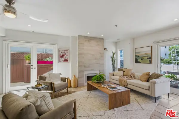 11838 Kiowa Avenue #101, Los Angeles, CA 90049