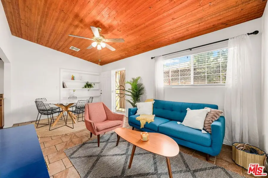 6041 Cleon Avenue, North Hollywood, CA 91606 - #2