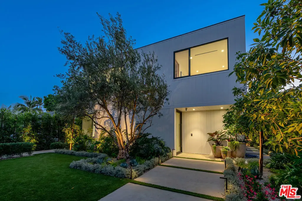 2031 Glyndon Avenue, Venice, CA 90291 - #1