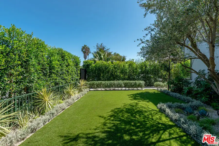 2031 Glyndon Avenue, Venice, CA 90291 - #2