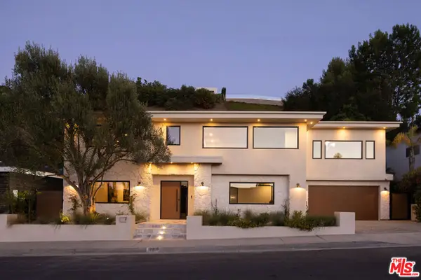 2968 Dona Susana Drive, Los Angeles, CA 91604