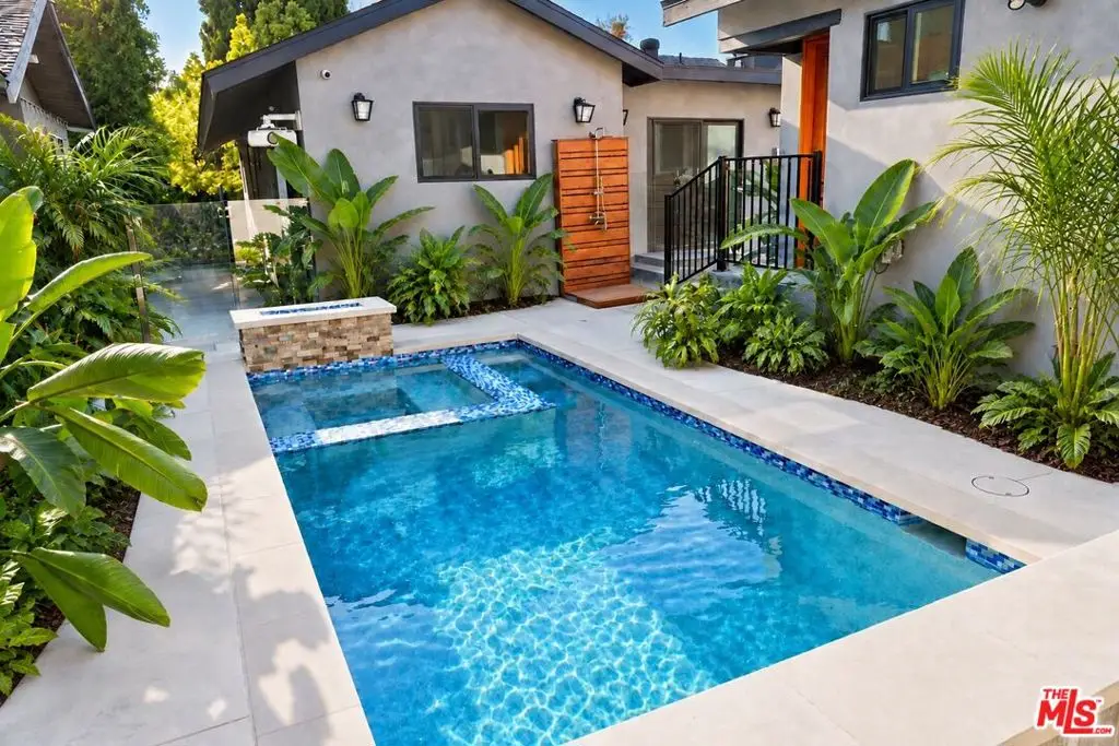 1554 La Baig Avenue, Los Angeles, CA 90028 - #1