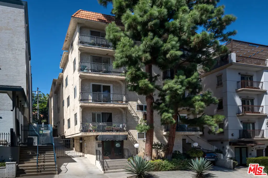 11639 Chenault Street #302, Los Angeles, CA 90049 - #1