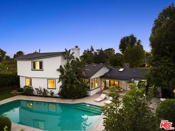 9356 Lasaine Avenue, Northridge, CA 91325
