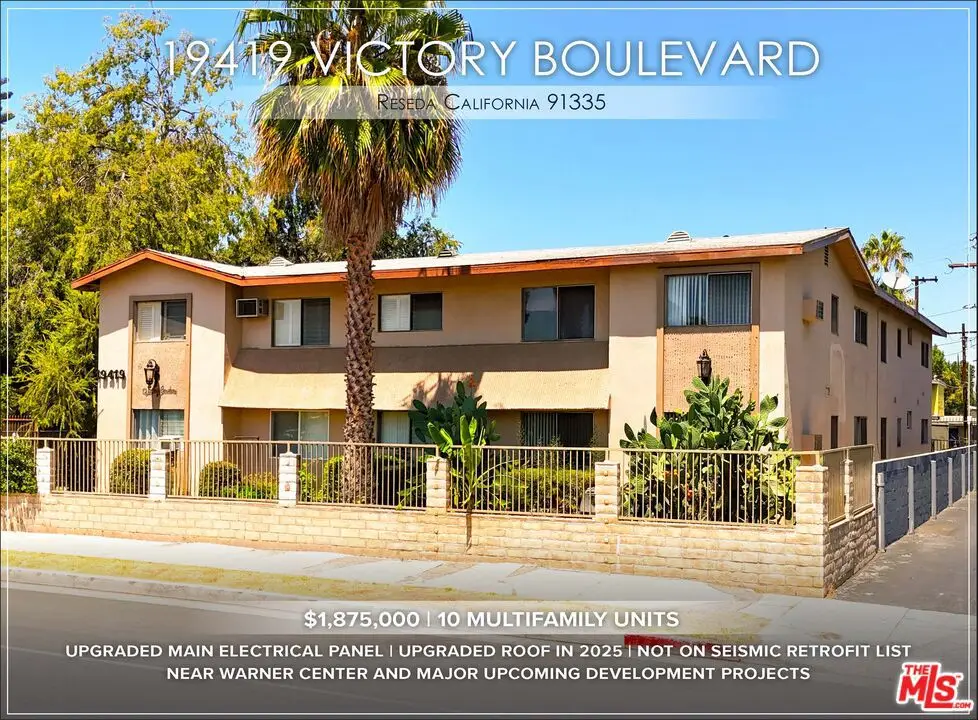19419 Victory Boulevard, Reseda, CA 91335 - #1