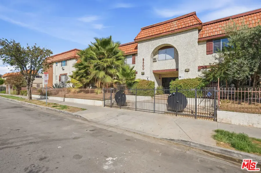 8800 Cedros Avenue #212, Panorama City, CA 91402 - #2