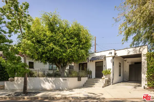 8985 Lloyd Place, West Hollywood, CA 90069