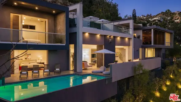 1489 Stebbins Terrace, West Hollywood, CA 90069