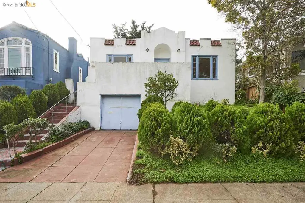 877 Alma Pl, Oakland, CA 94610 - #1