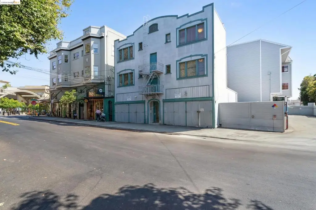 309 63rd St, Oakland, CA 94618 - Image #1