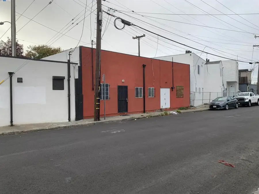 11070 San Leandro St., Oakland, CA 94603 - Image #3