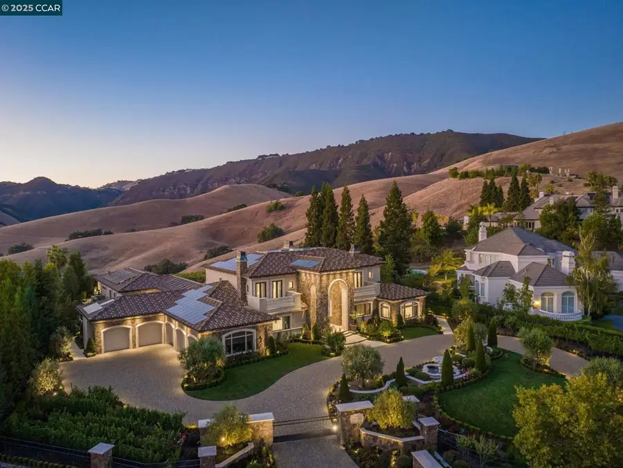 940 Eagle Ridge Dr, Danville, CA 94506 - Image #3