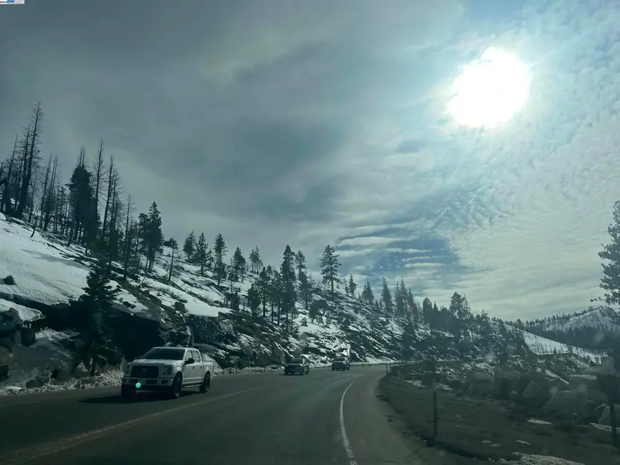 1099 Tata Ln, South Lake Tahoe, CA 96150 - Image #3