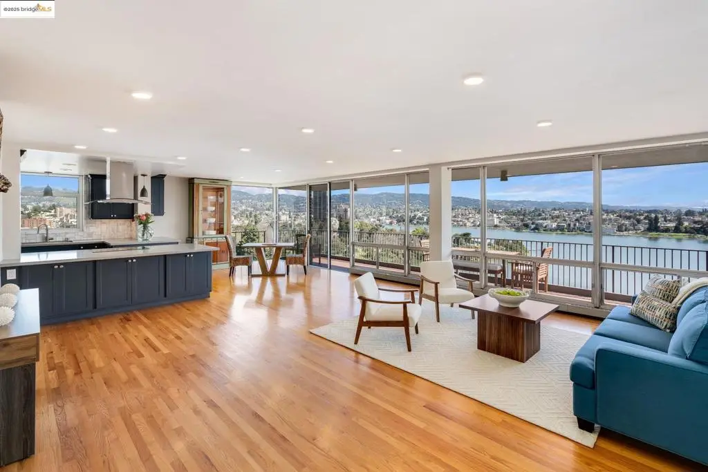 177 19th St #11E, Oakland, CA 94612 - Image #1