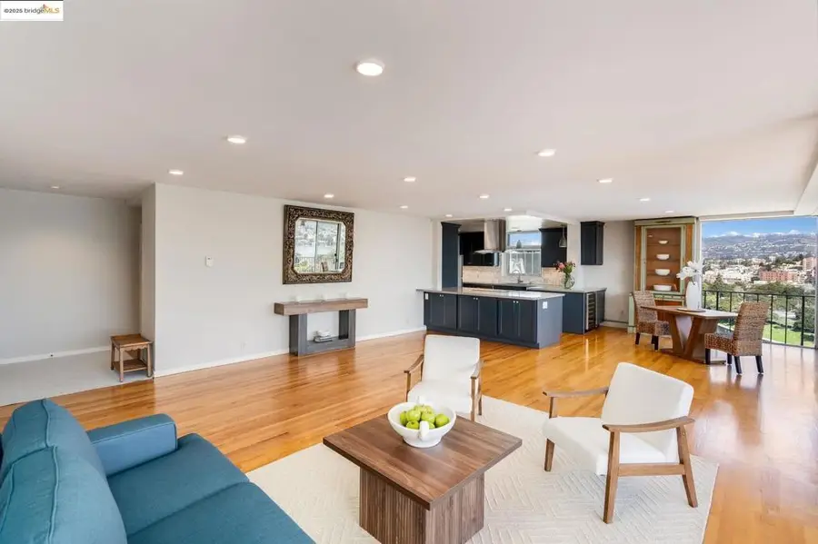 177 19th St #11E, Oakland, CA 94612 - Image #2