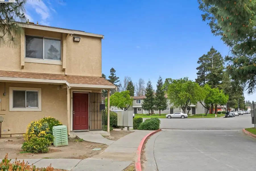 1941 Grande Cir #8, Fairfield, CA 94533 - #3