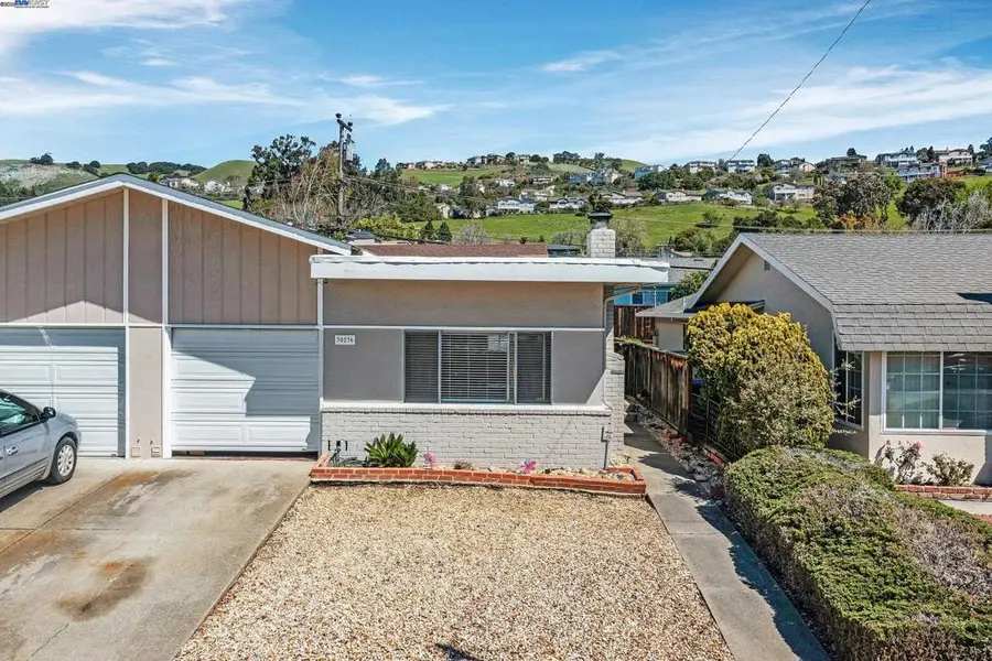 30236 Vanderbilt St, Hayward, CA 94544 - Image #3