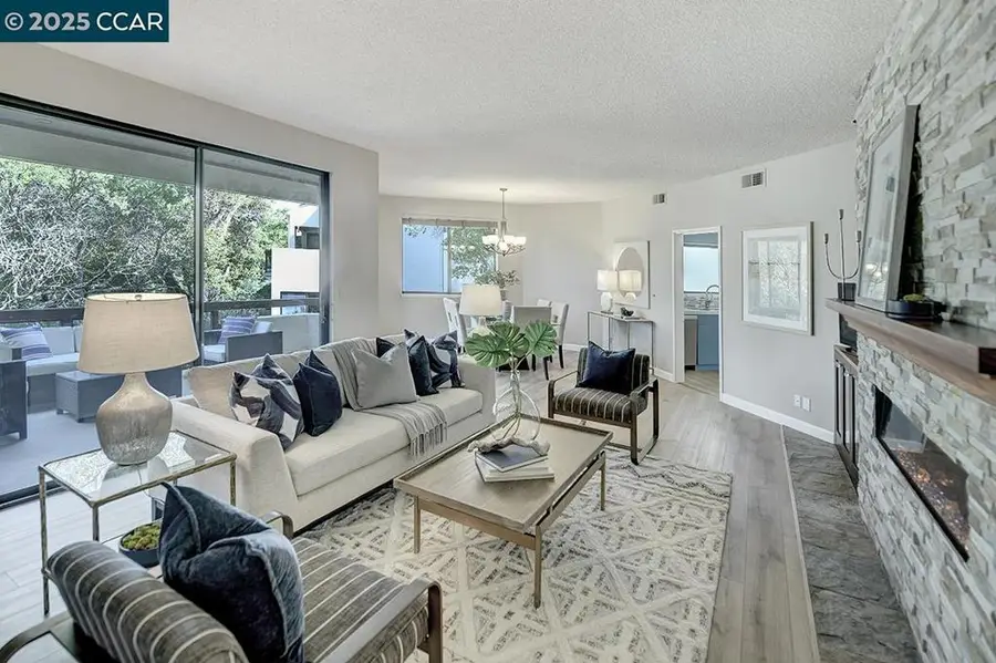 3711 Terra Granada Dr #4B, Walnut Creek, CA 94595 - Image #2