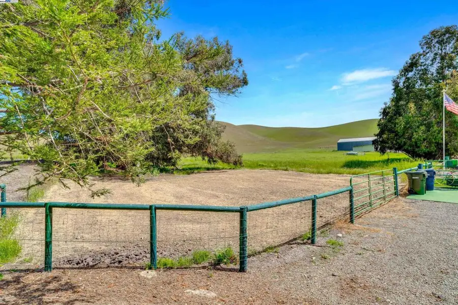 7033 Collier Canyon Rd, Livermore Pleasanton, CA 94551 - Image #3