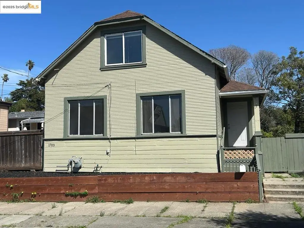 1703 Macarthur Blvd, Oakland, CA 94602 - #1
