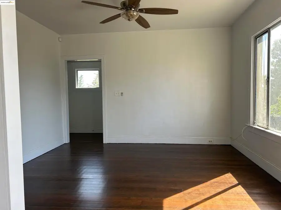 1703 Macarthur Blvd, Oakland, CA 94602 - #3