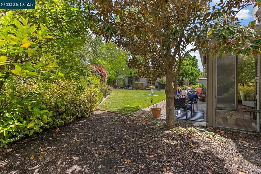 1244 Singingwood Ct. #1, Walnut Creek, CA 94595 - Image #2