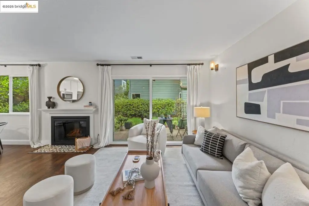 50 Emery Bay Drive, Emeryville, CA 94608 - Image #1