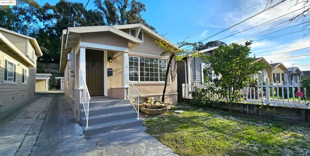 2076 Harrington Ave, Oakland, CA 94601 - Image #1