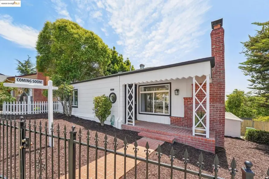 10601 Sheldon St, Oakland, CA 94605 - Image #2