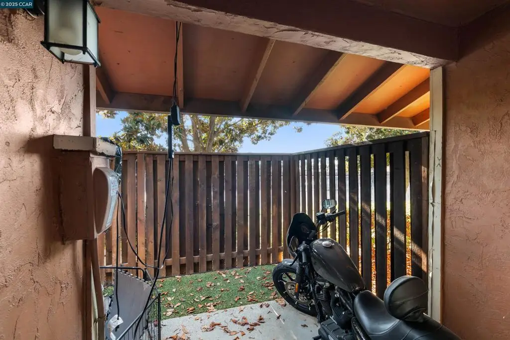 2005 Olivera Rd #C, Concord, CA 94520 - Image #1