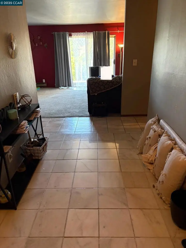 9501 Castlewood Street, Oakland, CA 94603 - Image #3