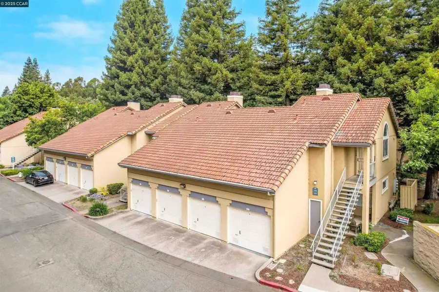 1407 Forest Run, Hercules, CA 94547 - Image #2