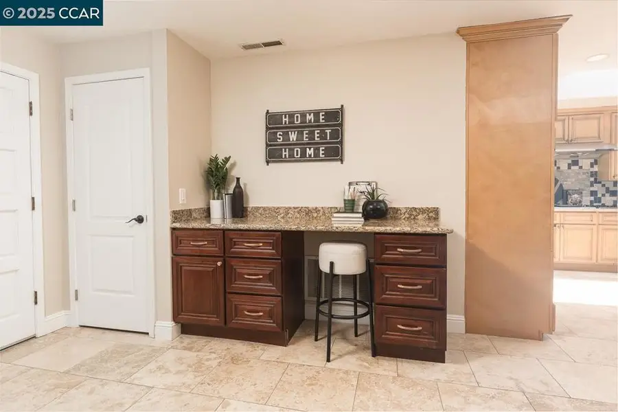 1736 Silverwood Dr, Martinez, CA 94553 - Image #3