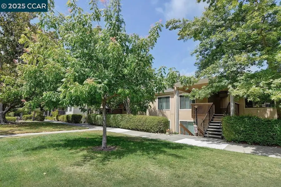 1427 Rockledge #5, Walnut Creek, CA 94595 - Image #2