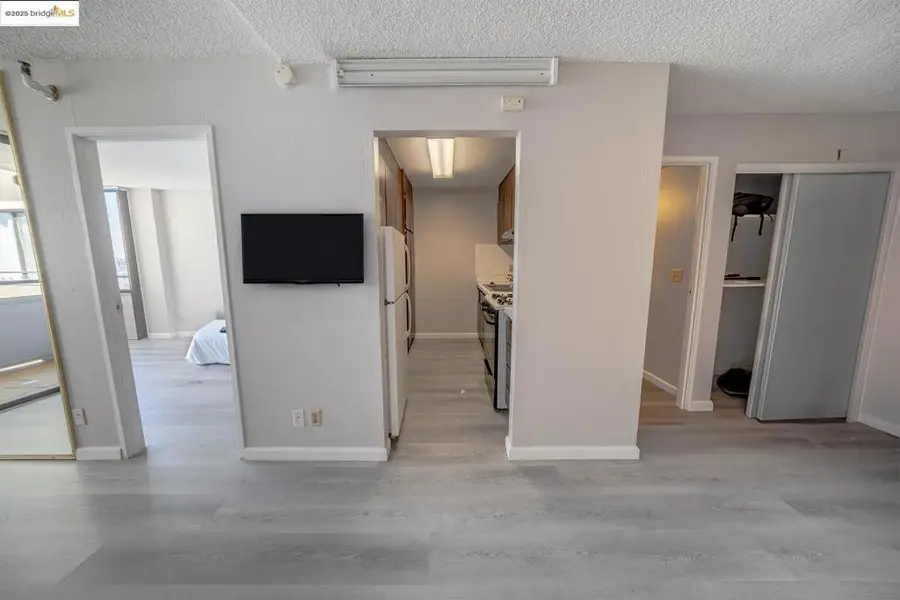 801 Franklin St #819, Oakland, CA 94607 - Image #2