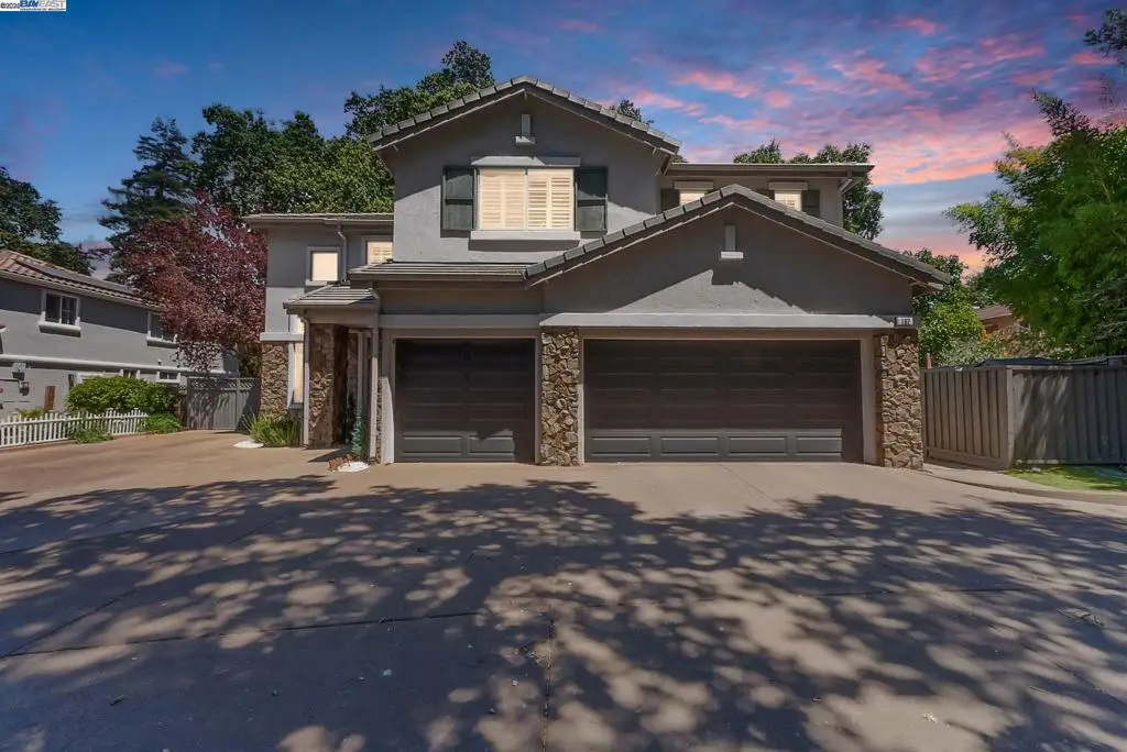 192 Mayhew Way, Walnut Creek, CA 94597 - Image #1