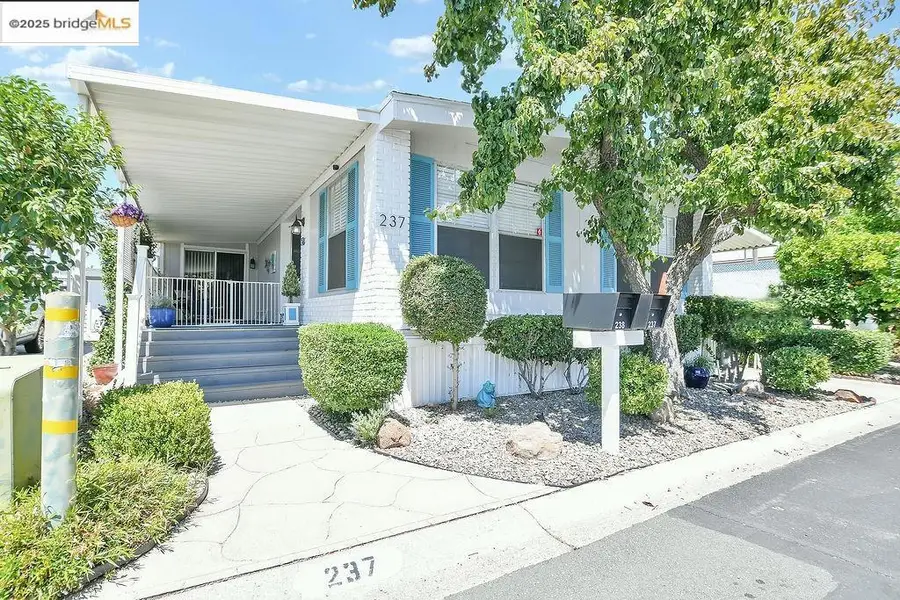 237 Aloha Way, Pittsburg, CA 94565 - Image #2