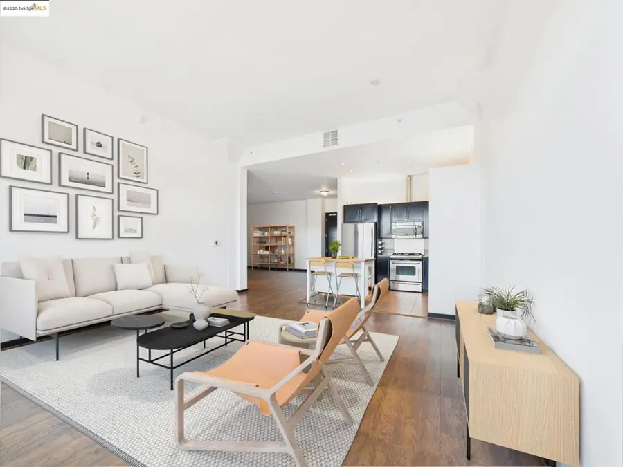 1001 46th St #503, Oakland, CA 94608 - Image #2