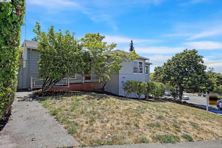5040 Pierpoint Ave, Oakland, CA 94602 - Image #2