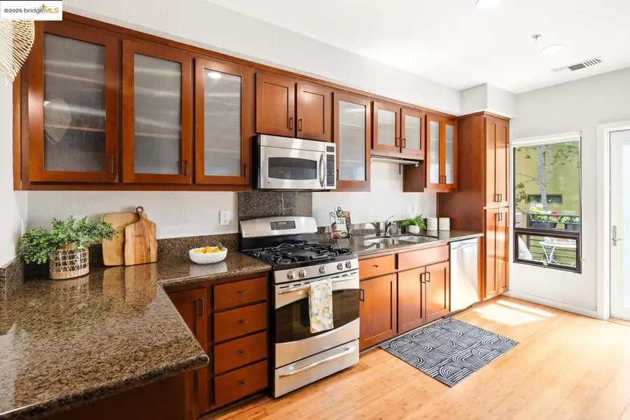 1759 14th St, Oakland, CA 94607 - Image #2