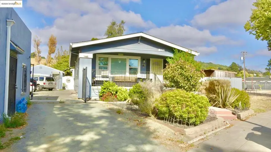 326 Macarthur Blvd, San Leandro, CA 94577 - Image #2