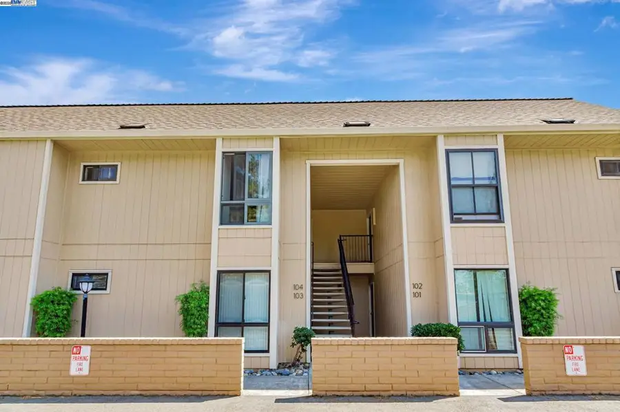 8975 Alcosta Blvd #104, San Ramon, CA 94583 - Image #2