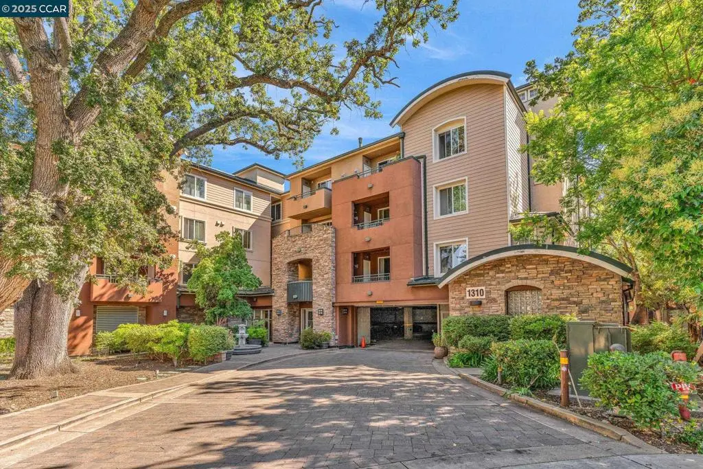 1310 Creekside Drive #303, Walnut Creek, CA 94596 - Image #1