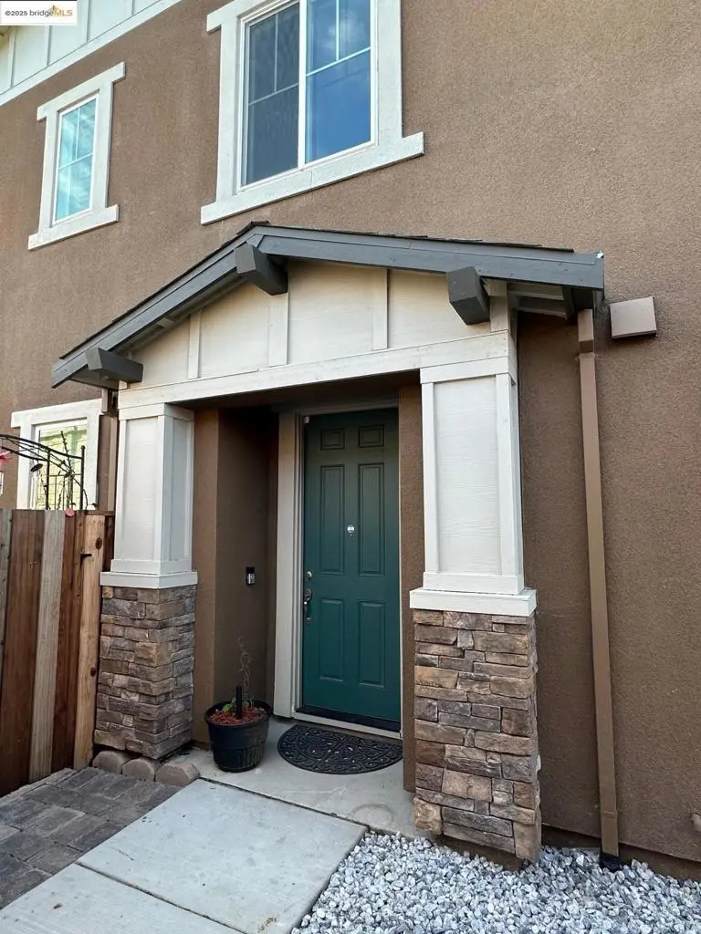 43 Fern Ln, Pittsburg, CA 94565 - Image #3