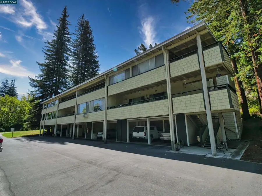 1413 Ptarmigan Drive #3, Walnut Creek, CA 94595 - Image #2