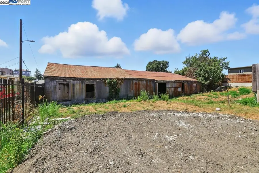 1736 E 21st St, Oakland, CA 94606 - Image #3