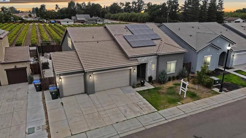 2178 Al Fonseca Ln, Manteca, CA 95337 - Image #1